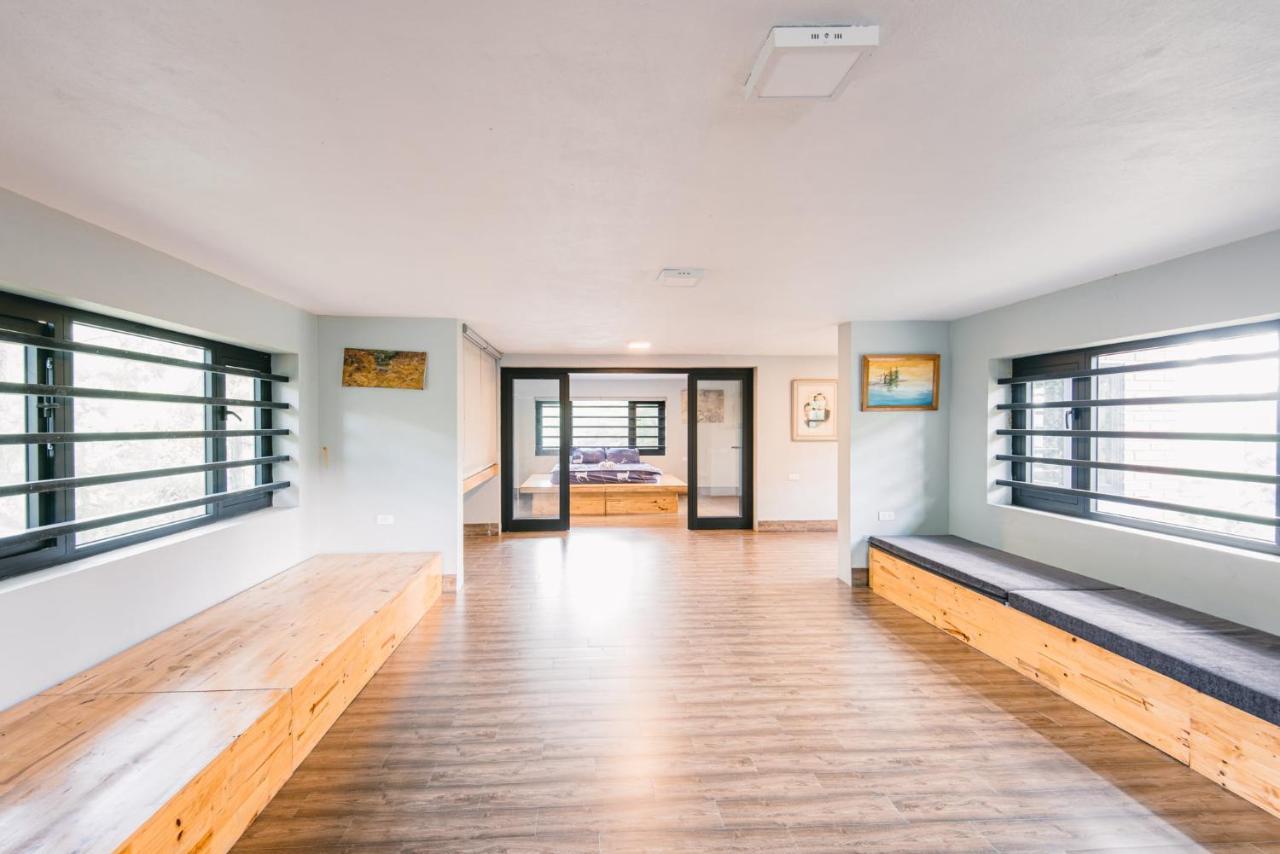 U Lesa - Nha Ben Rung Hotel Hanoi Bagian luar foto